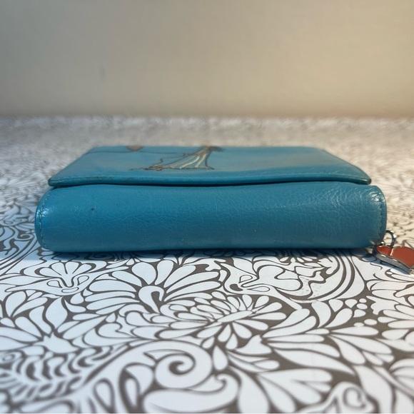 le saunda blue leather cute and romantic trifold wallet - Picture 7 of 16